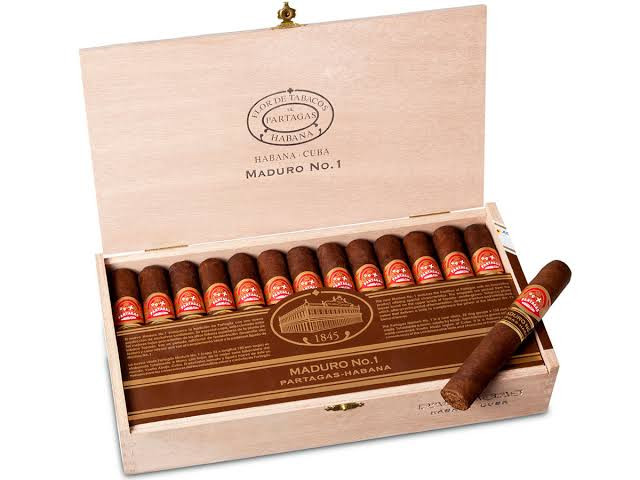 www.charutospartagas.com.br - partagas maduro n1